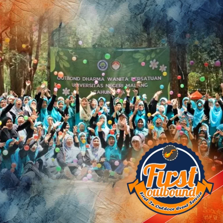 Keseruan Tim selama melakukan aktifitas outbound coban rondo