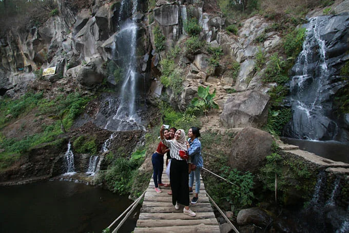 Harga tiket masuk Coban Putri Batu dan biaya spot foto terbaru