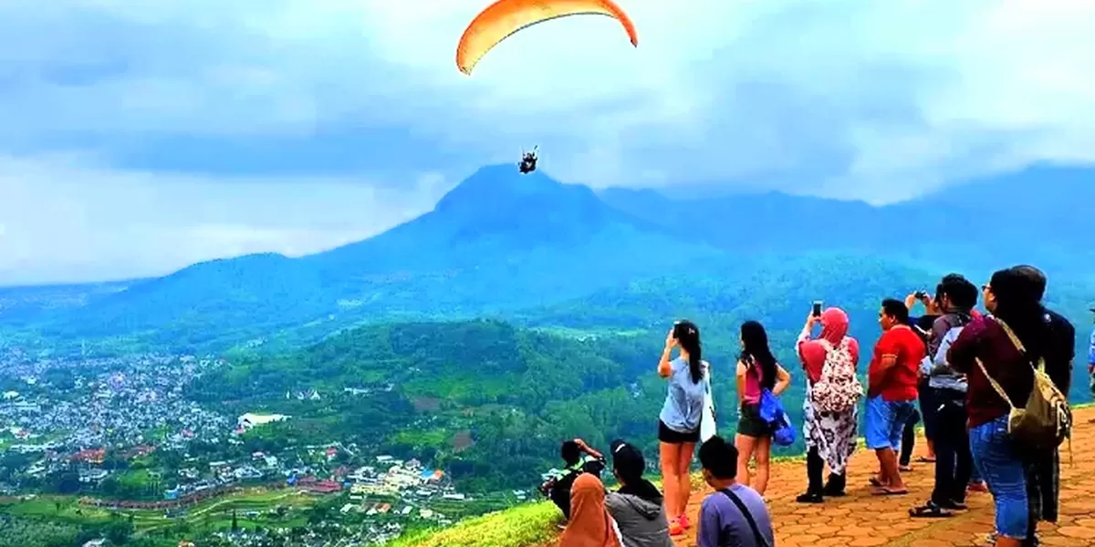 Rekomendasi kombinasi wisata sekitar Coban Putri Batu Malang seperti Coban Rais, Jatim Park, dan Paralayang Batu