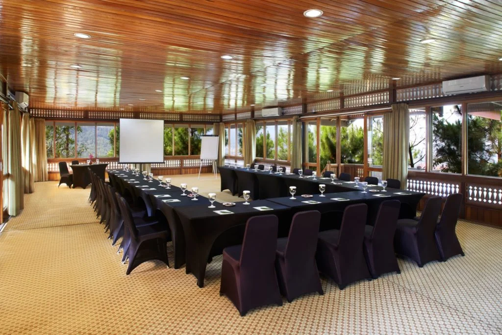Fasilitas Jambuluwuk Resort Batu untuk meeting dan gathering di Batu Malang