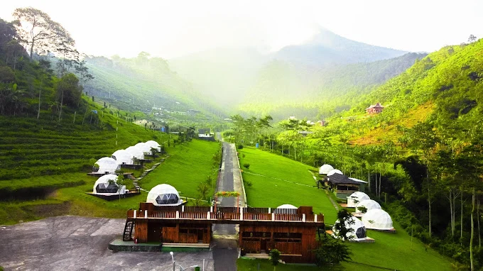 Lembah Indah Malang paket outbound dengan suasana alam sejuk, area glamping dan camping