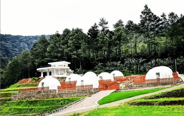 Corporate gathering dan paket outbound di Lembah Indah Malang dengan suasana alam sejuk