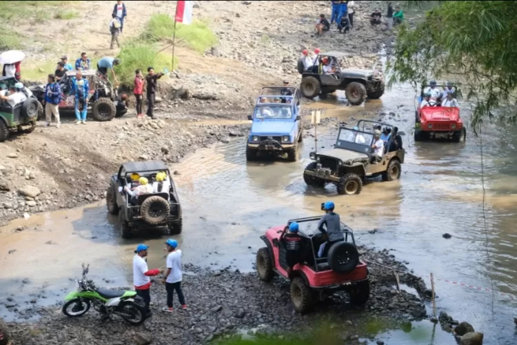 paket offroad dan team building di batu malang dengan aktivitas games teamwork outdoor
