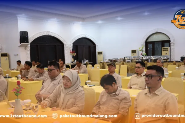 Featured image untuk artikel Memilih Penginapan untuk Gathering Kantor di Malang dan Batu